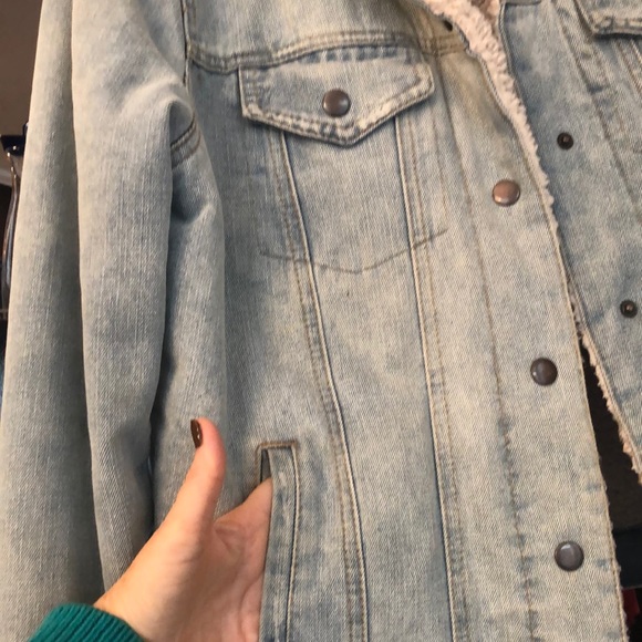 Jacket - Picture 2 of 5